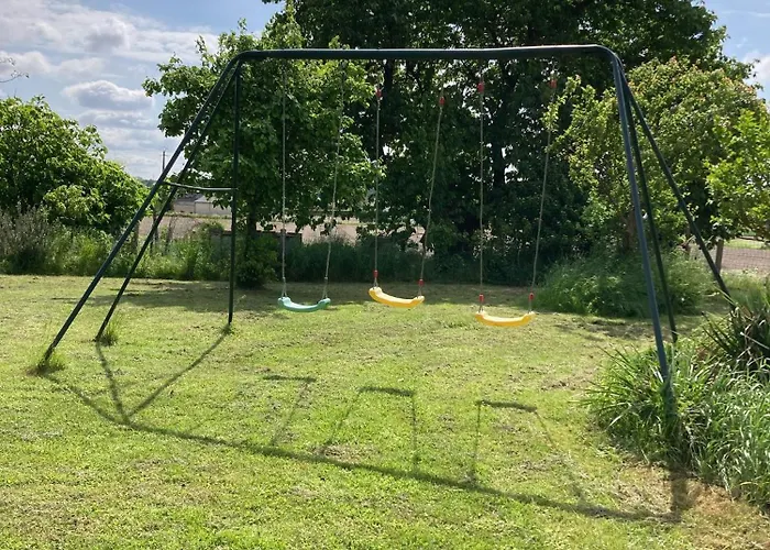 Saumur Loire Et Feriehus *